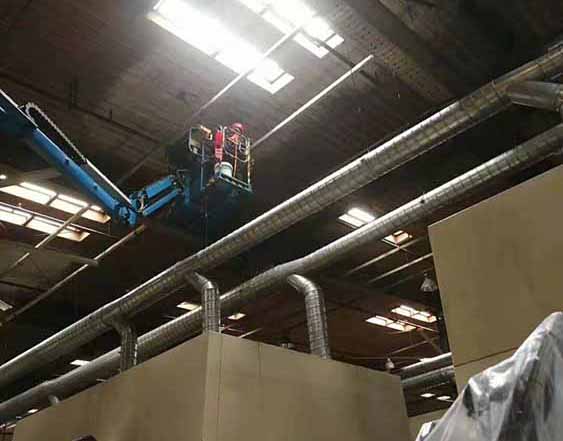 專業(yè)車間屋頂保潔